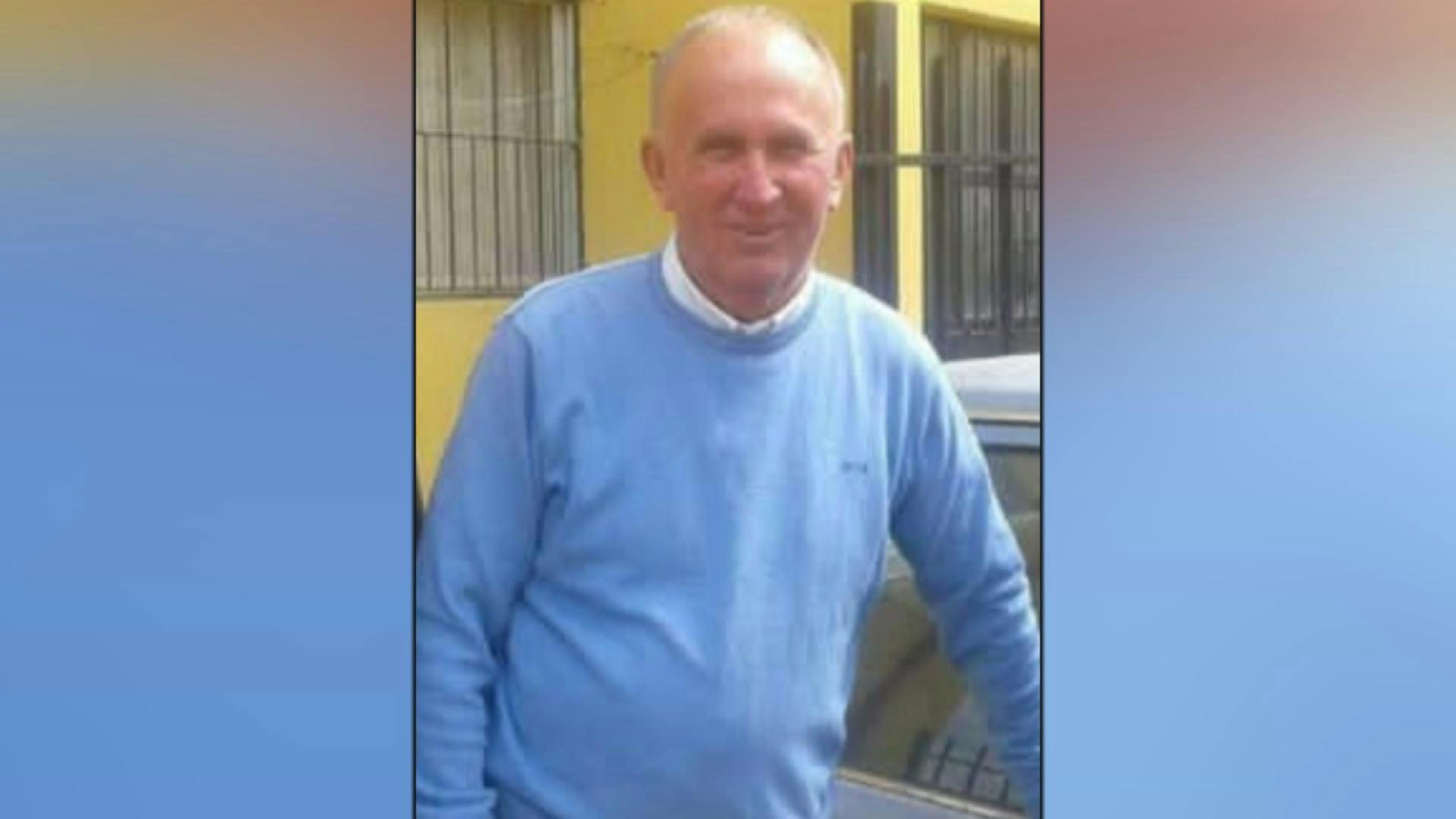 Denuncian negligencia de hospital Fricke por adulto mayor que habría fallecido tras caer de una camilla