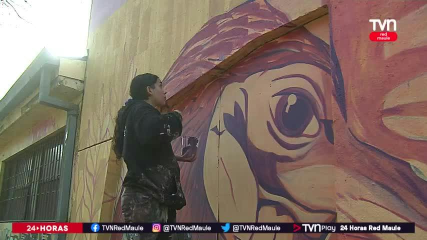 Mural sustentable se pintó en Linares