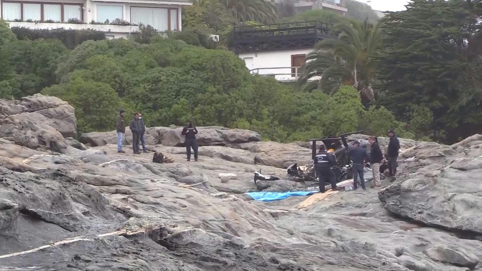 Investigan causas el accidente aéreo que dejó a un empresario y su esposa fallecidos tras capotar su helicóptero en Zapallar