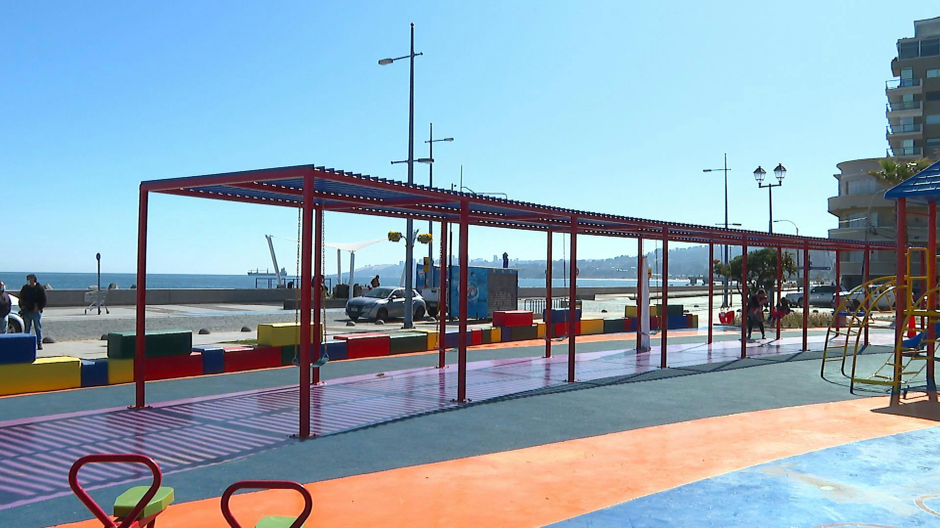 Municipio de Viña del Mar inaugura renovada Plaza Colombia