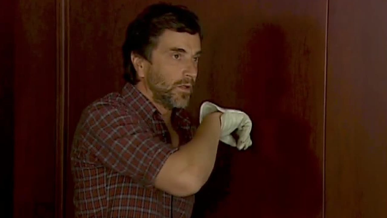 Casi los descubren | Puertas adentro - T1E5