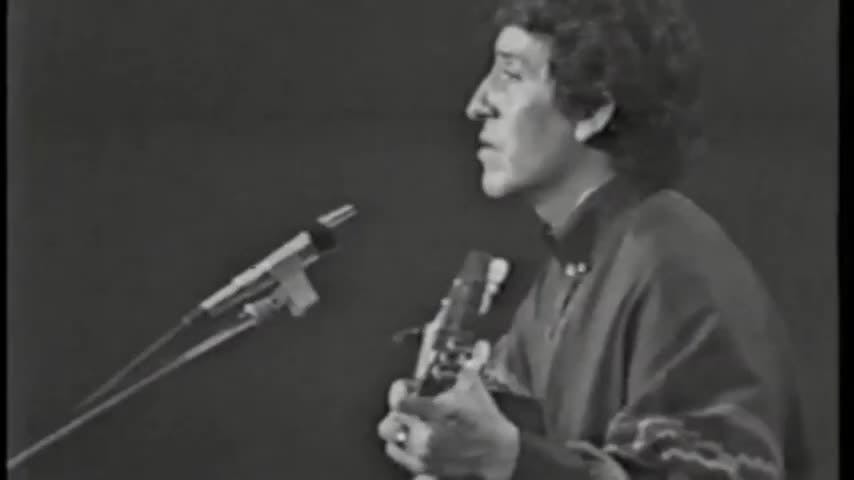 Valparaíso conmemora natalicio 90 de Víctor Jara