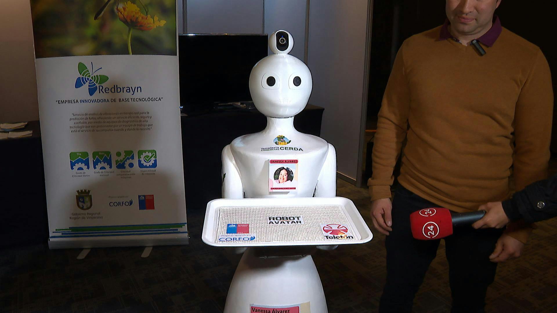 Robot Garzón se robó todas las miradas en encuentro empresarial Asiva realizado en Viña del Mar