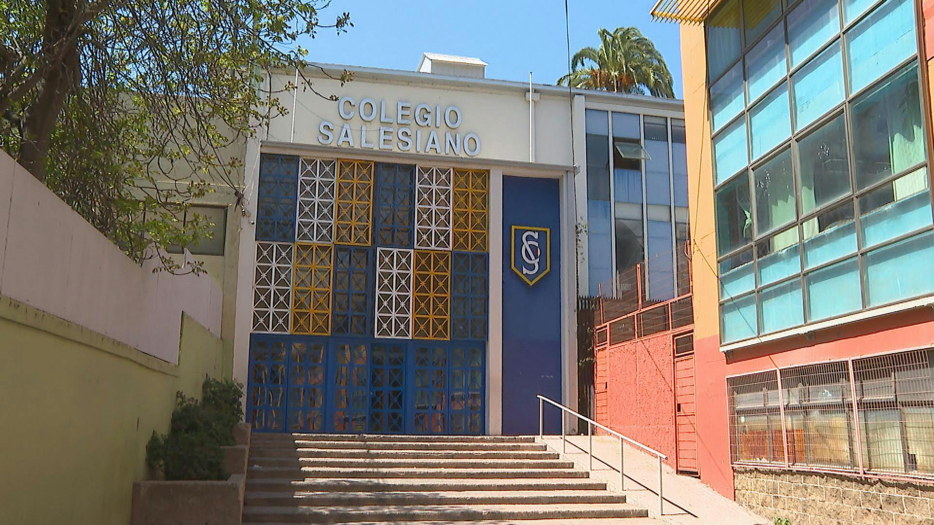 Colegio Salesianos desvincula a docente tras ser acusado por acoso