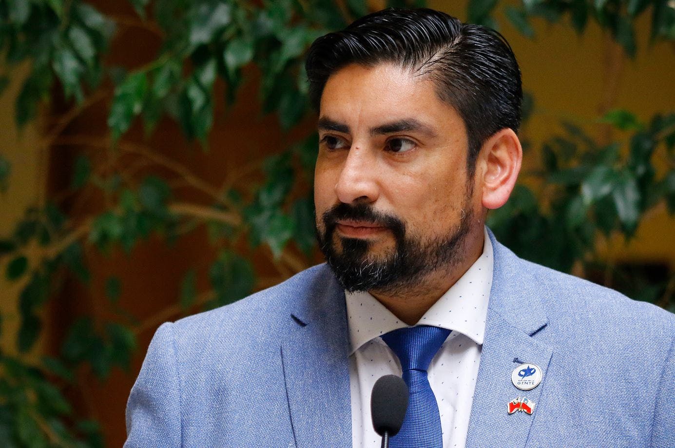 Diputado Oyarzo: el Partido de la Gente quiere ser la voz de los independientes y organizaciones civiles