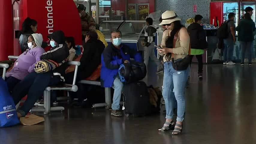 Comenzó nuevo fin de semana largo con significativo aumento de pasajeros en terminal de buses