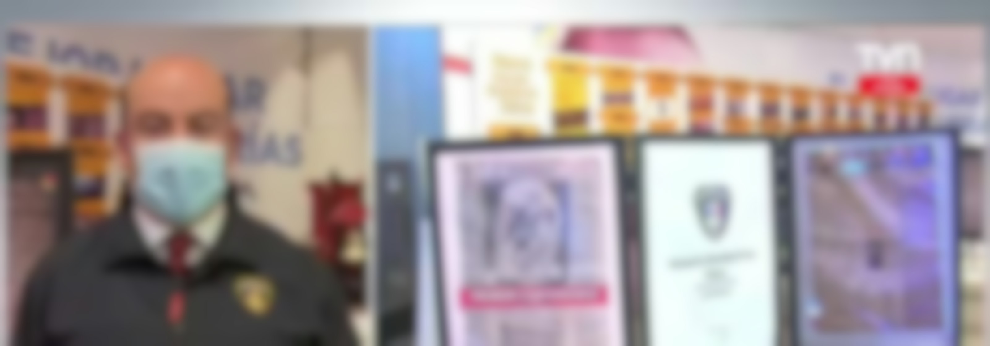 Exposición muestra historia y trayectoria de bomberos