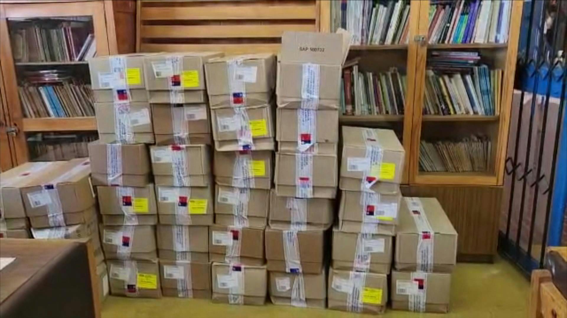 Escuela viñamarina solicitó implementos educativos para alumnos vulnerables en marzo. Llegaron en octubre