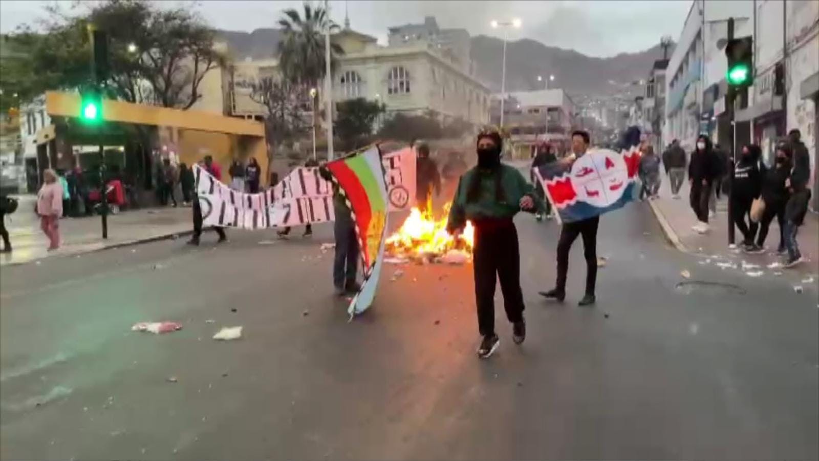 Manifestaciones en el centro de Antofagasta se registra como parte de la conmemoración de los 3 años del estallido social