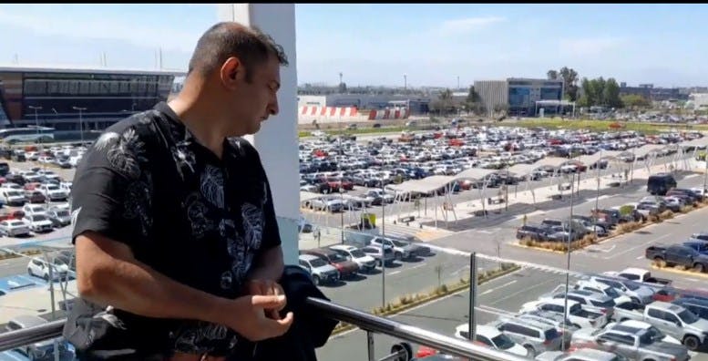 Mi casa es un aeropuerto