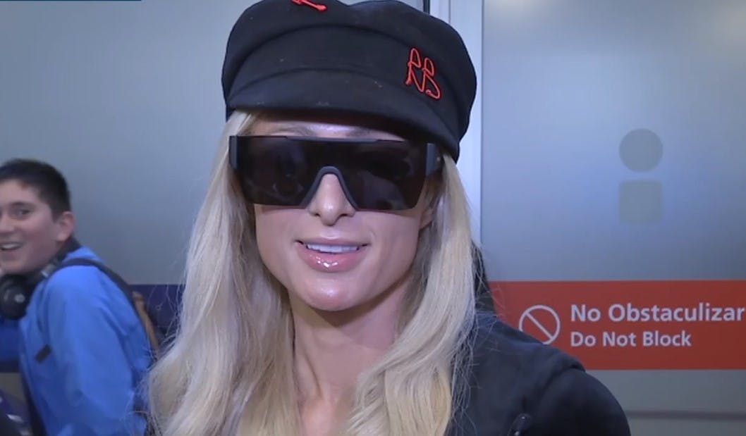 ¡Visita top! Paris Hilton llegó a Chile