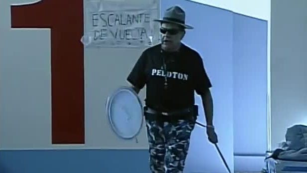 Don Francisco poniendo a prueba a los reclutas | Peloton - T2E38