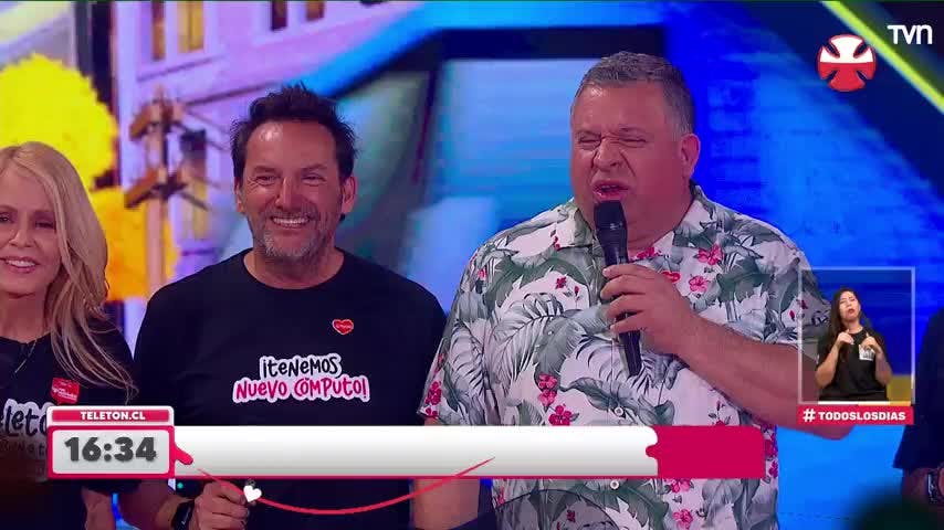Willy Sabor llega a calentar el ambiente
