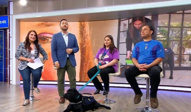 Daniela Villella es ciega y acusa discriminación por su perro guía