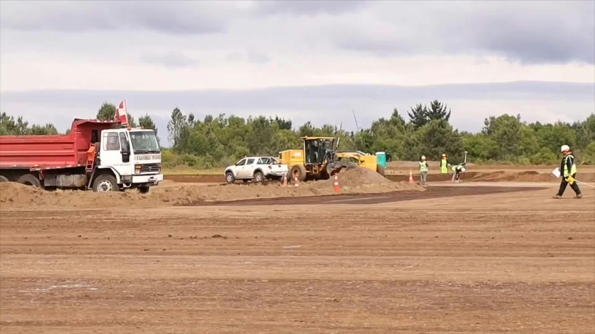 Aeródromo de Los Ángeles está a un 42%