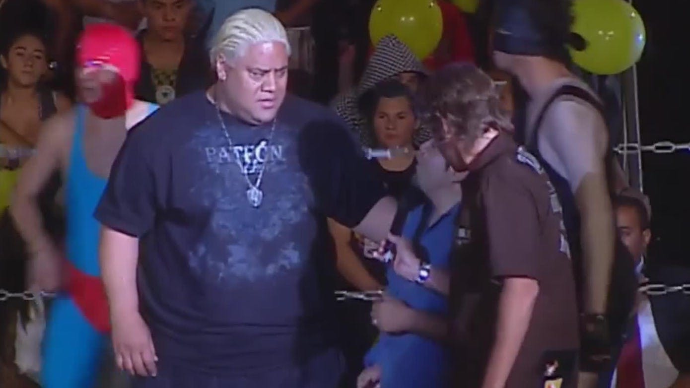 Rikishi en Calle 7 | Calle 7 - T1E54