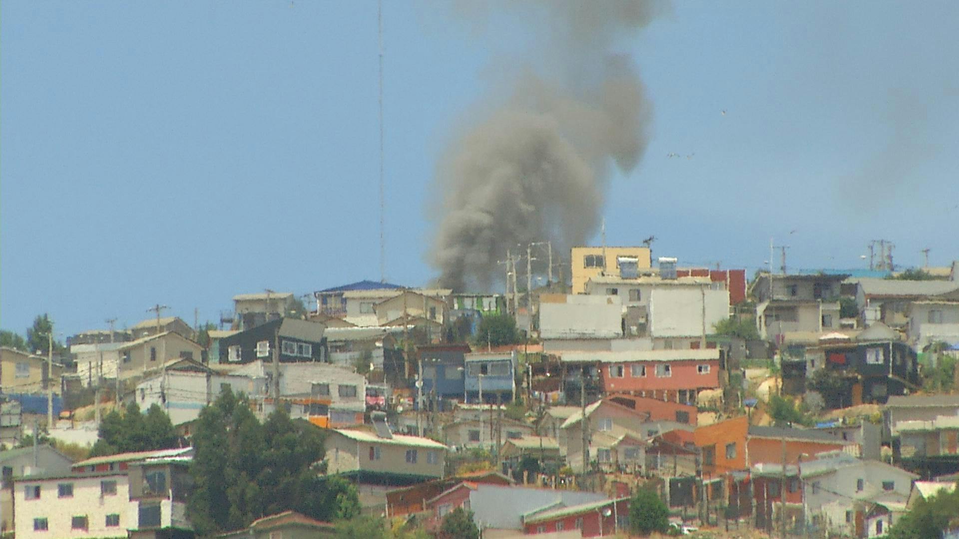 Atribuyen intencionalidad en incendio que afectó a una casa en el cerro Las Cañas