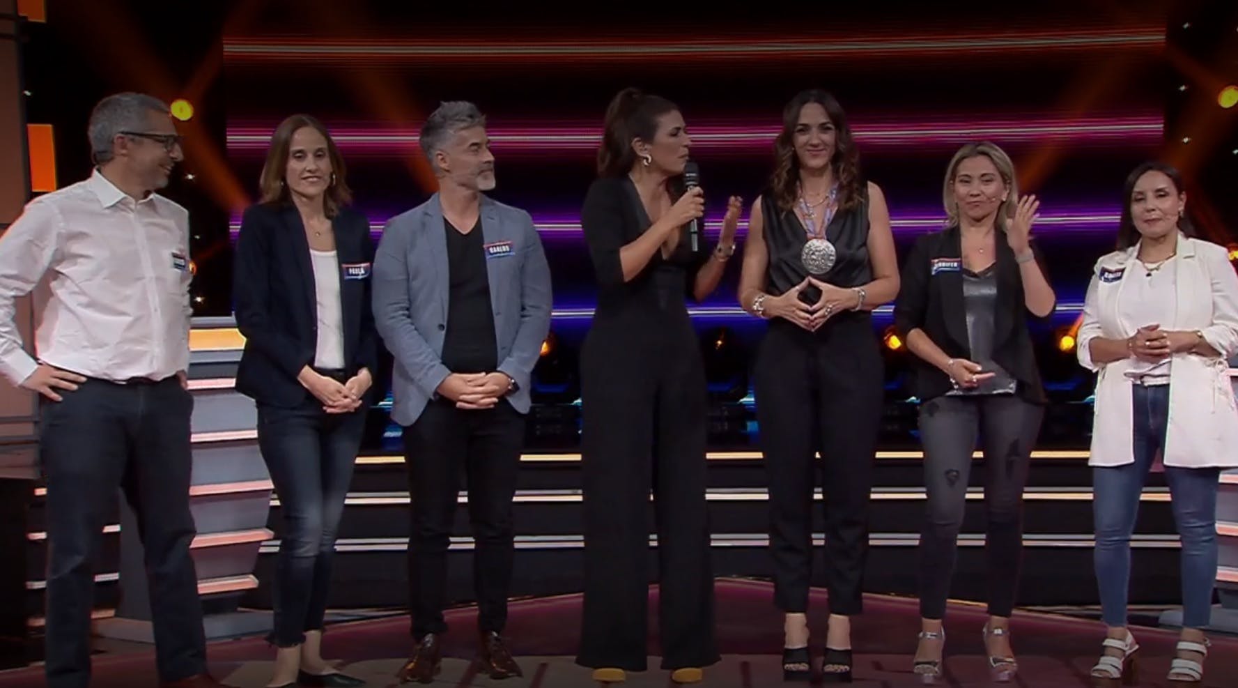 Renata Bravo y Carlos Díaz | Famosos A Clases T1E5