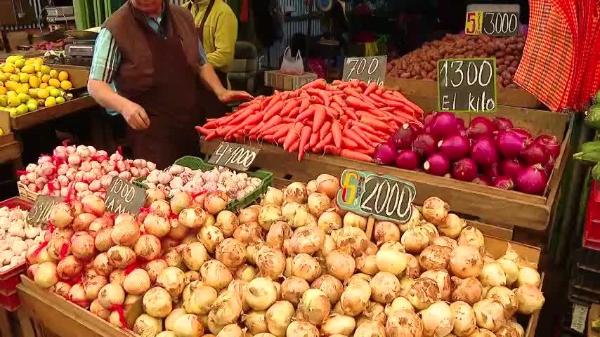Hasta 63% de diferencia en precios de frutas y verduras