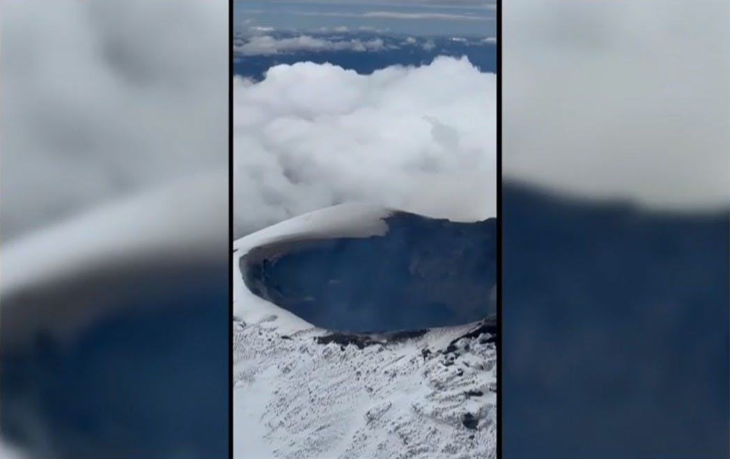 Autoridades alertan por posible erupción del volcán Villarrica