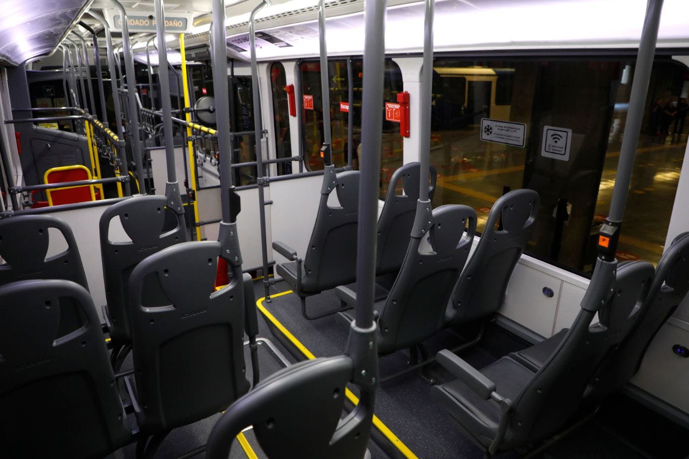 Académico por evasión en transporte público: Fiscalizar es un negocio caro