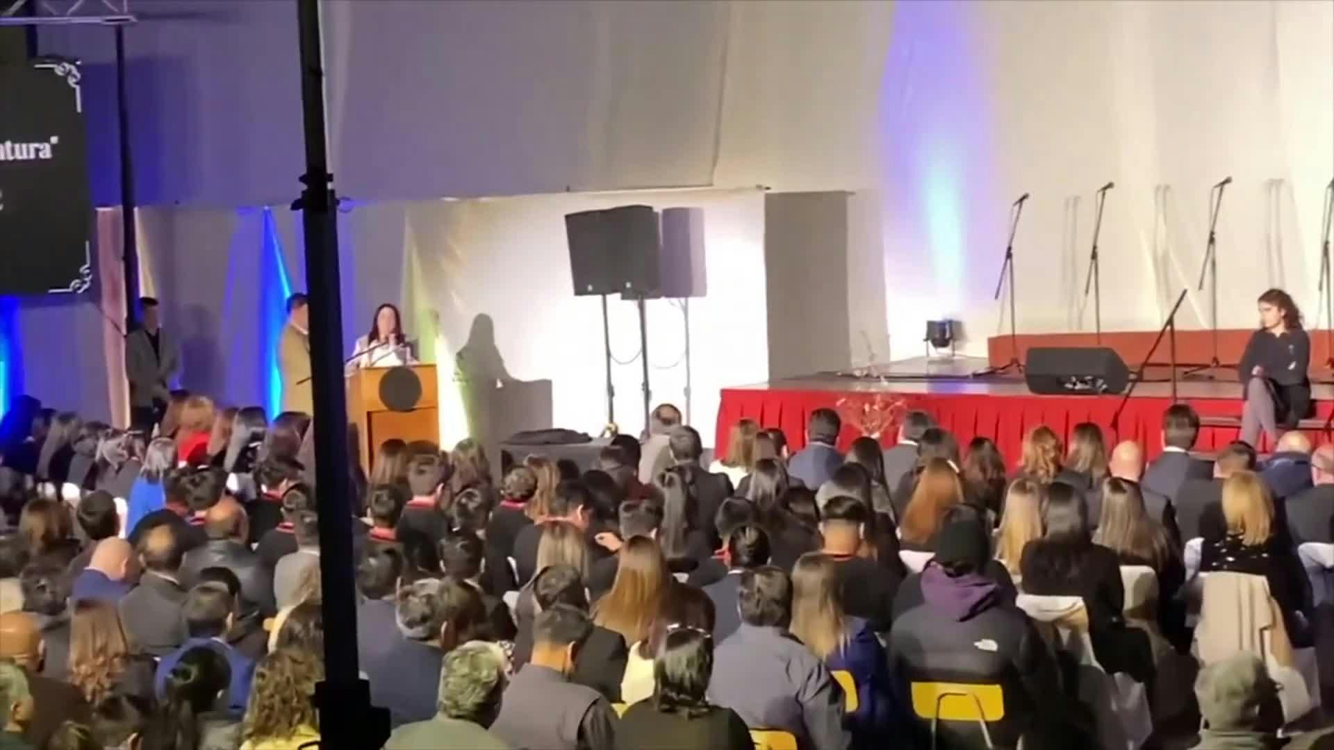 ACUSAN DE EXCLUIR A ALUMNA CON DEPRESIÓN EN LICENCIATURA