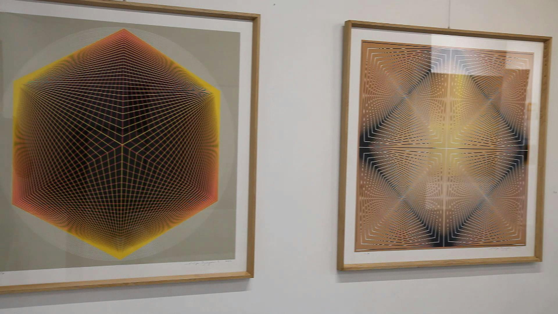 Siete óleos sobre lienzo, cinco impresiones glicée en gran formato y diecisiete láminas con dibujos y textos son parte de una exhibición de arte en la Galería Tarquinia. Hasta el 3 de diciembre estará la muestra “Lo Sagrado y lo Profano”, un trabajo reflexivo en manos del artista visual Felipe Oyarzún. (29-11-2022)