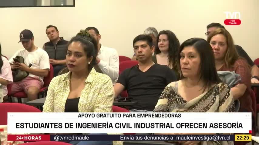 Estudiantes asesoran a emprendedoras de Constitución