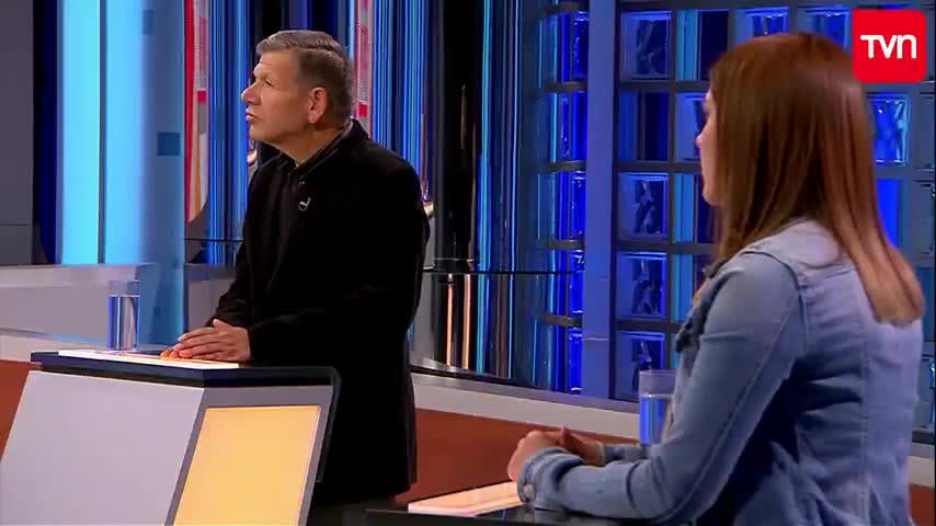 Me quiero cambiar el apellido | Carmen Gloria a tu servicio 