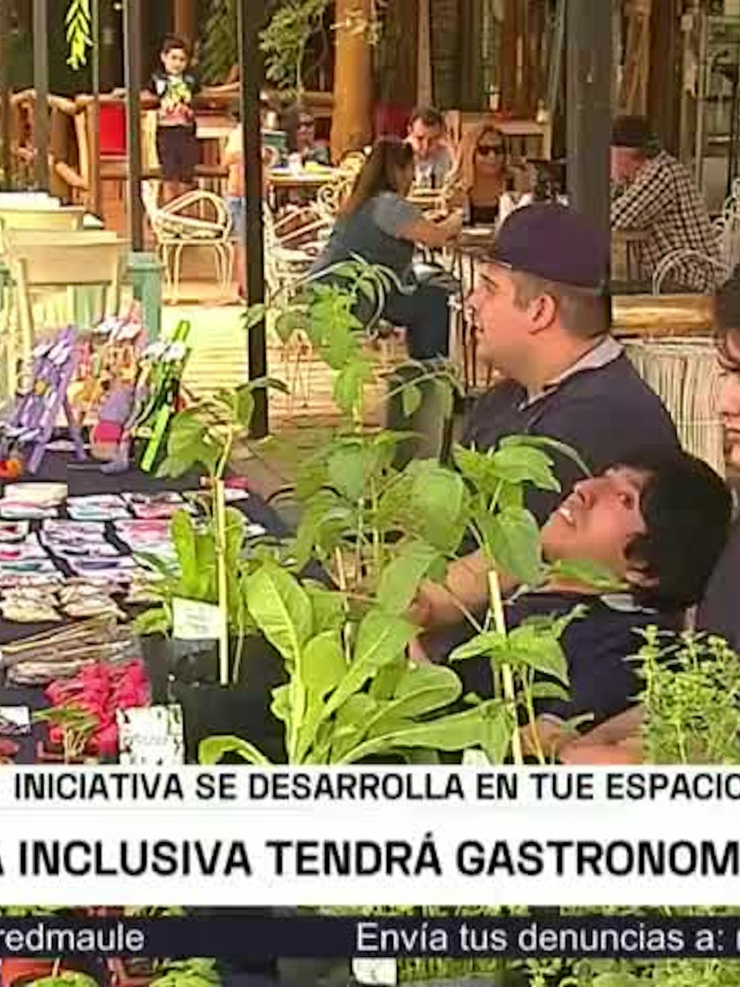 Realizan feria navideña inclusiva