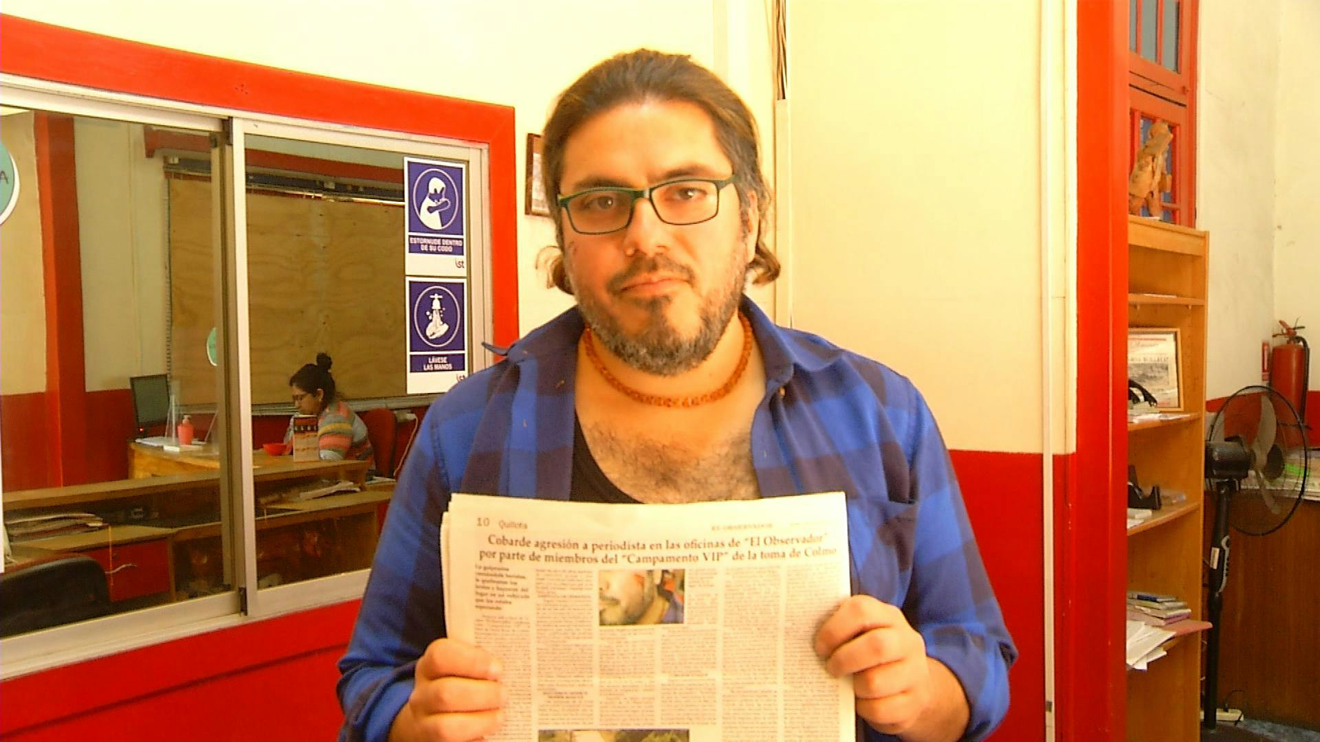 Periodista denuncia agresión de miembros de toma en Quillota