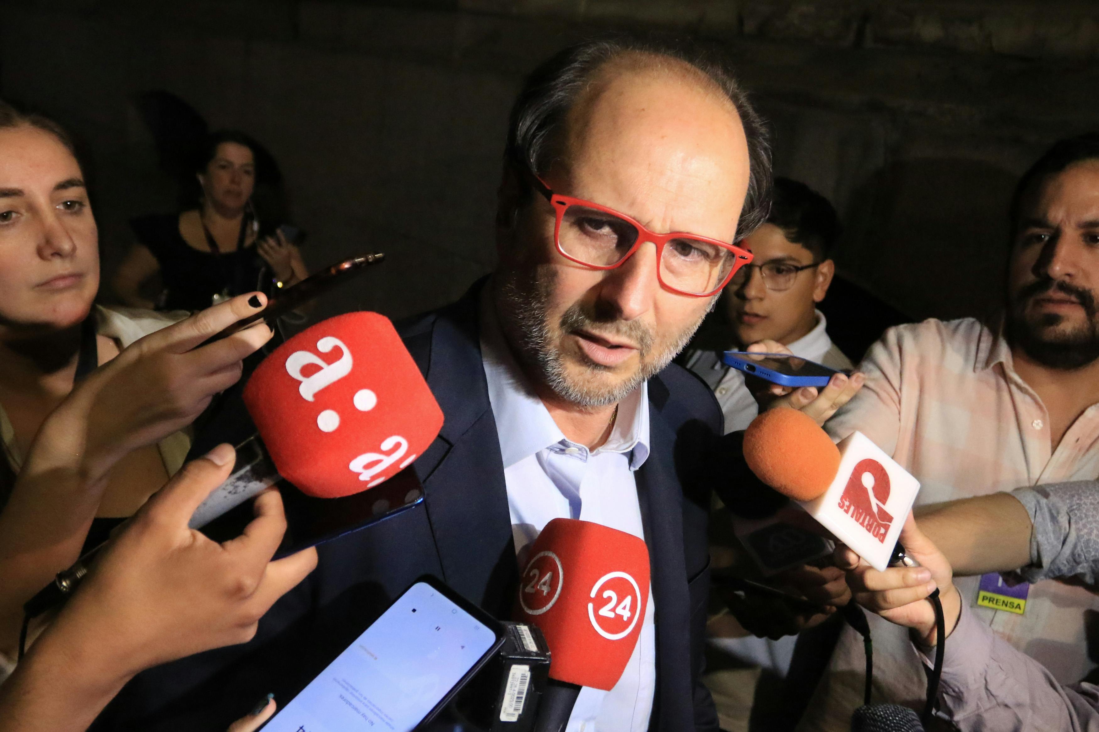 Zarko Luksic y postura de Amarillos por Comité de Expertos: Sería muy conveniente que la invitación se extendiera a los tres ex presidentes