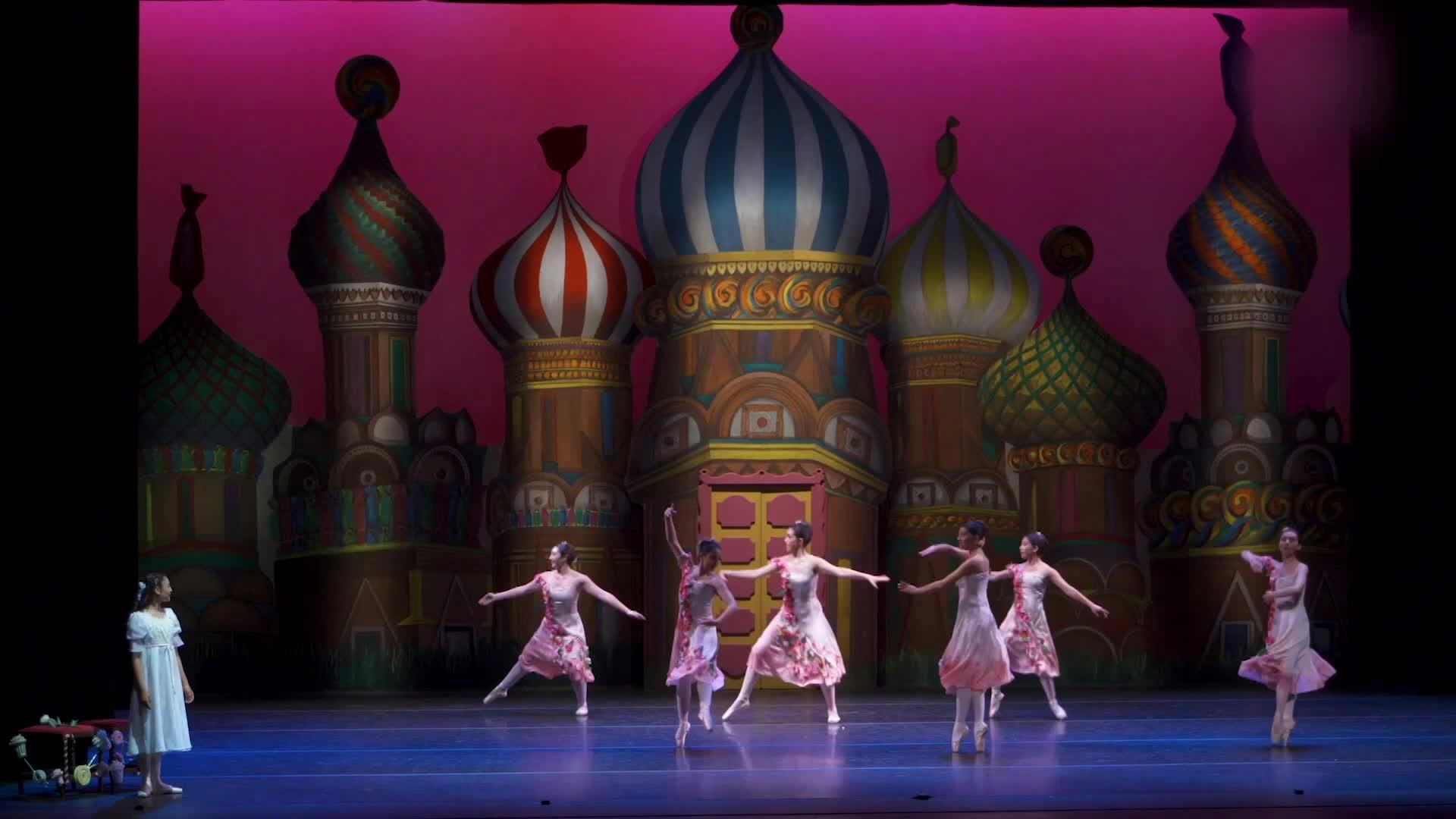 Ballet Cascanueces desde el Teatro del Lago en NTV