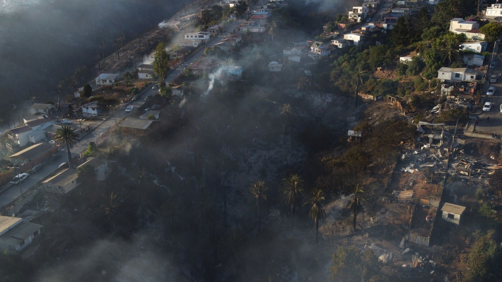El desolador amanecer de Viña del Mar tras graves incendios