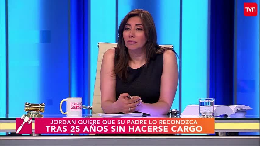 Llevas 25 años negándome | Carmen Gloria a tu servicio