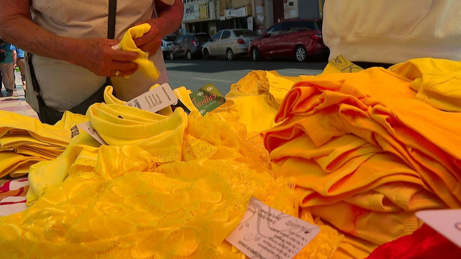 Antofagastinos acuden a las tradicionales cábalas para esperar el año nuevo 