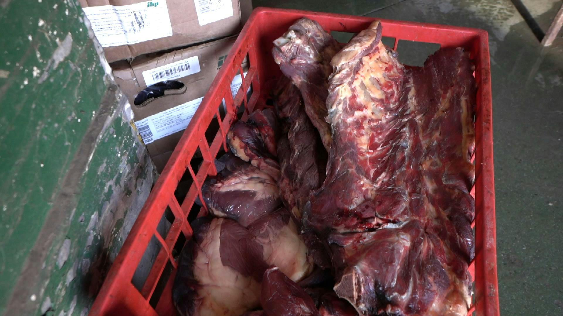 Decomisan mas de mil kilos de carne descompuesta en Villa Alemana