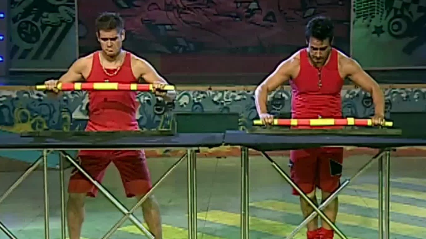 Momento decisivo de los rojos | Calle 7 - T1E107 