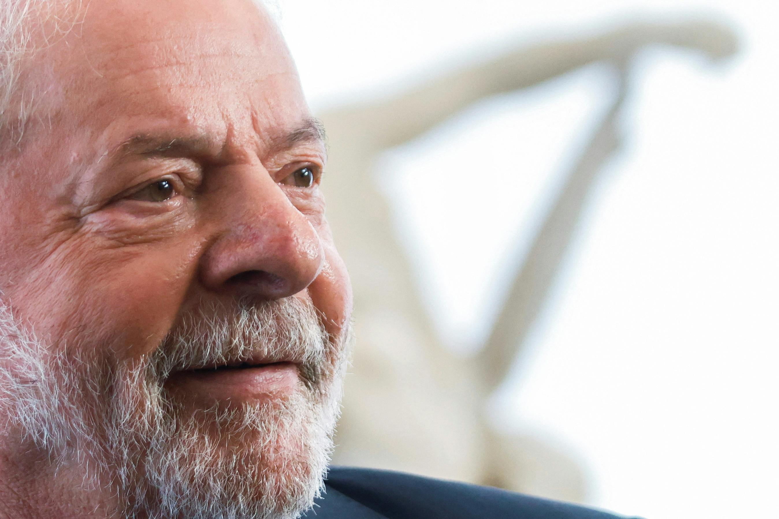 Académica por primeras medidas de Lula da Silva: Buscan generar procesos de cambios más profundos
