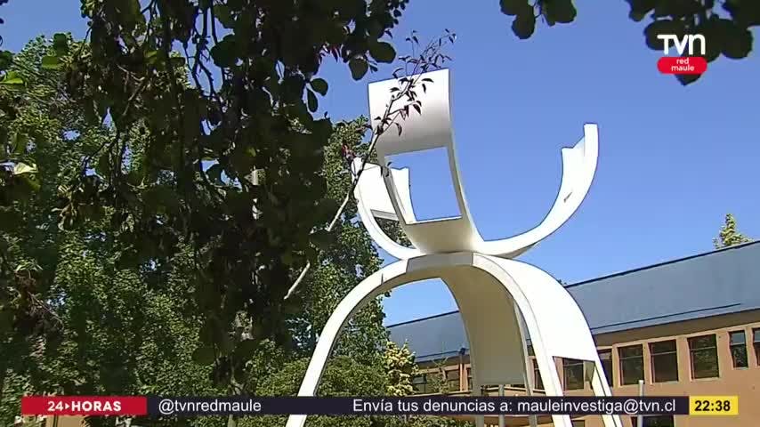 Se sumó nueva obra al parque de esculturas de la Universidad de Talca