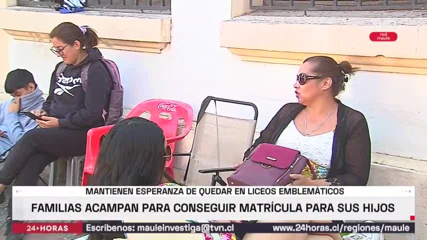 Familias acampan para obtener cupos en liceos