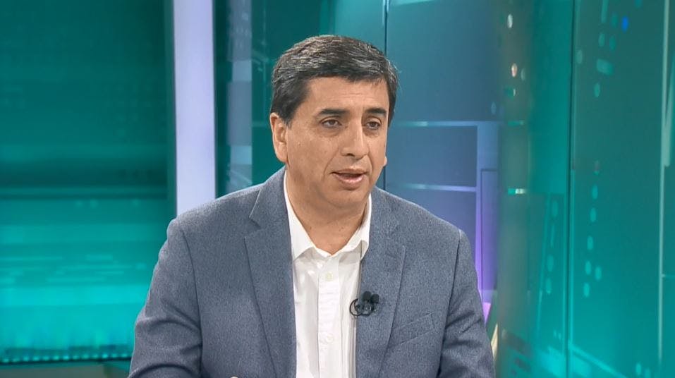 Exsuperintendente de Salud por crisis en isapres: Pasa el tiempo y no se ve una solución a corto plazo