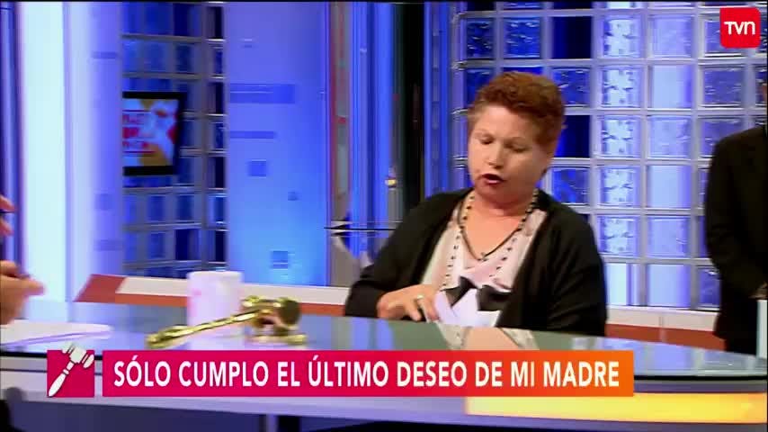 Sólo cumplo el último deseo de mi madre | Carmen Gloria a tu servicio