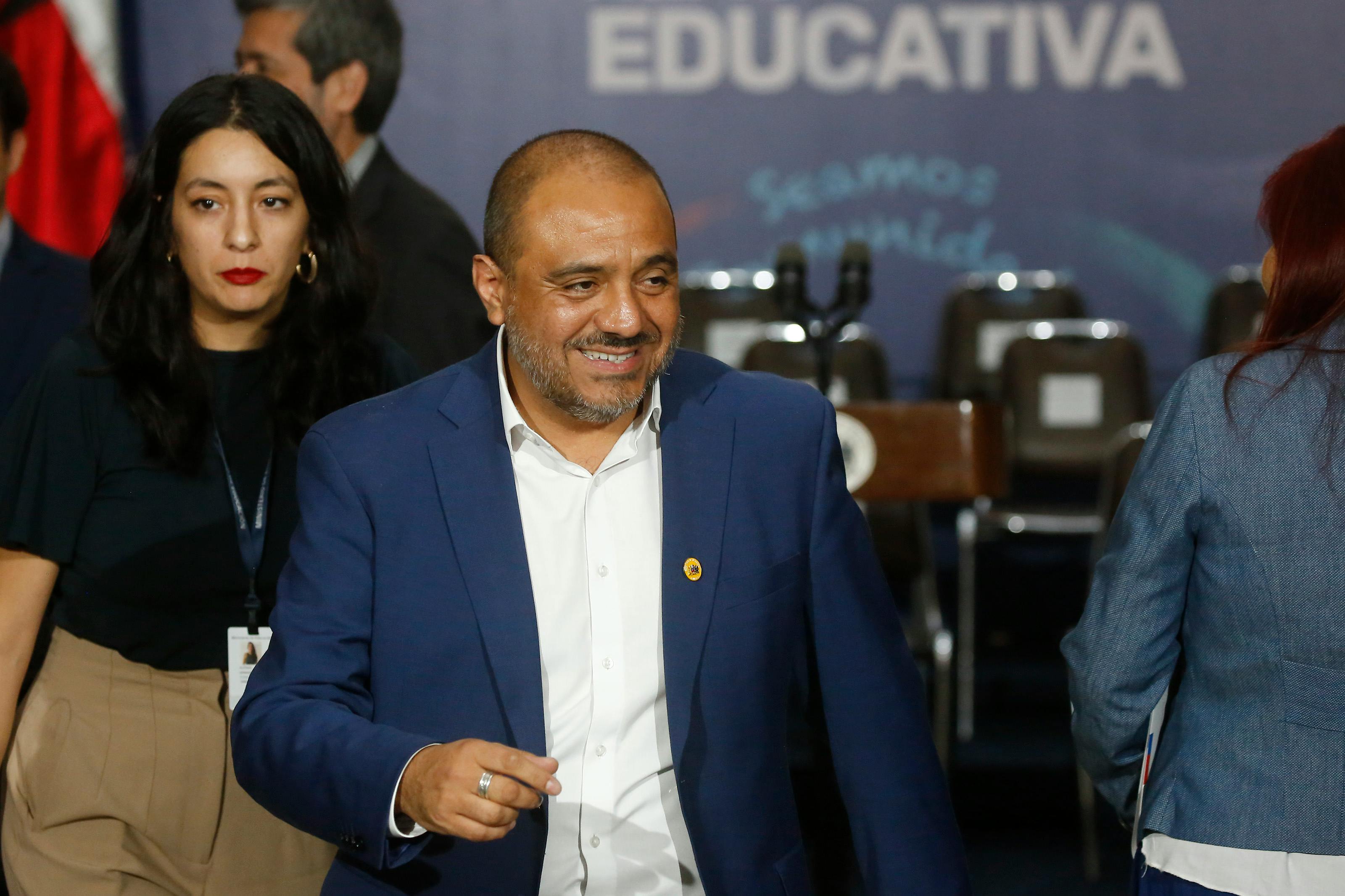 Ministro de Ávila por Plan de Reactivación Educativa: Está centrada en que los estudiantes vuelvan a las salas de clases