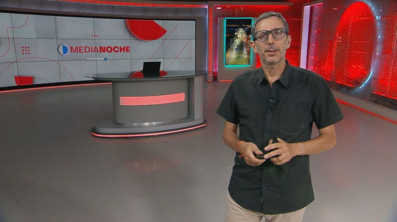 Medianoche - Lunes 23 de enero