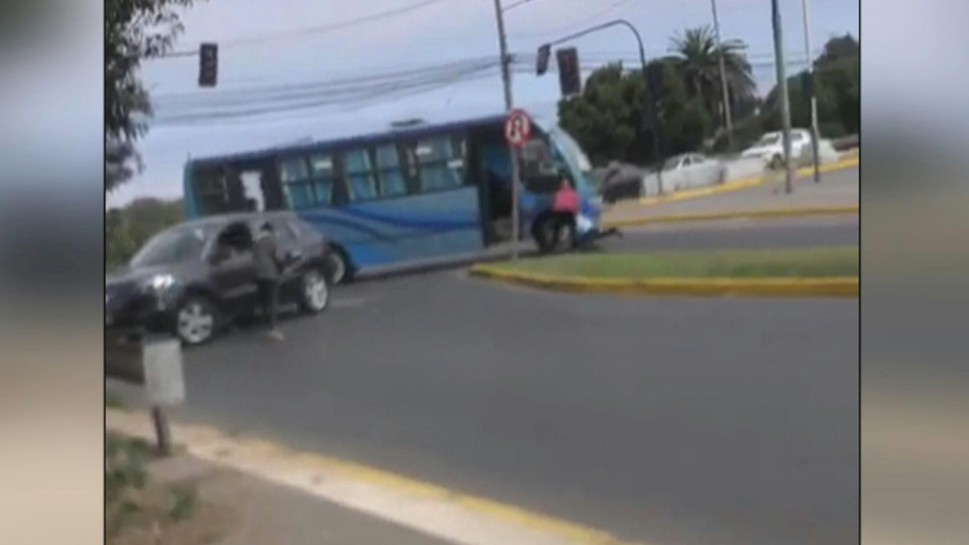 Autoridades regionales desbancan cauce del Río Maipo de San Antonio