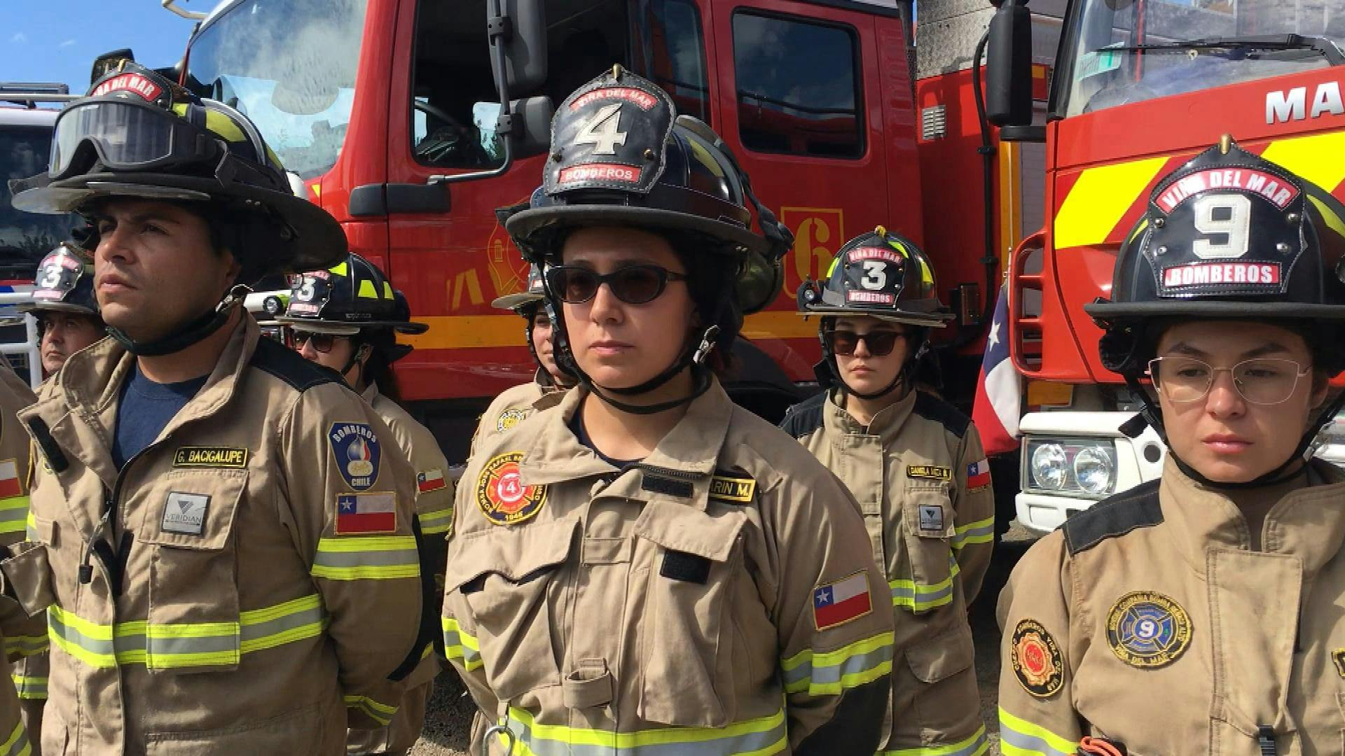 Cuerpo de Bomberos de Viña del Mar y Valparaíso reciben donación norteamericana