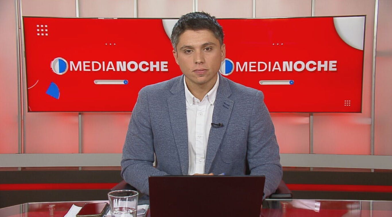 Medianoche - Miercóles 1 de febrero