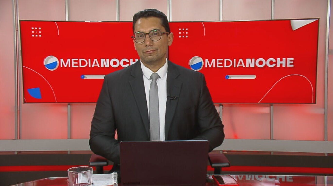 Medianoche - Jueves 2 de febrero