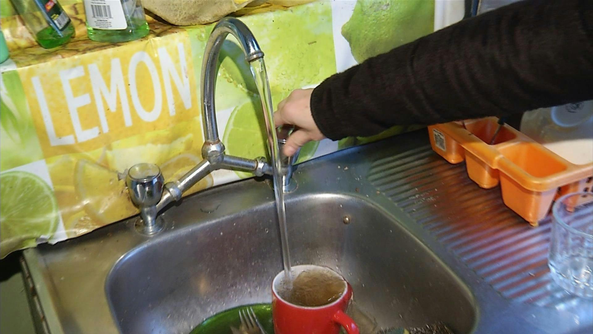 Verifican estado del agua potable en Punta Arenas